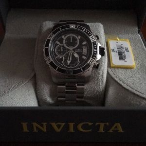 INVICTA WATCH NEW.